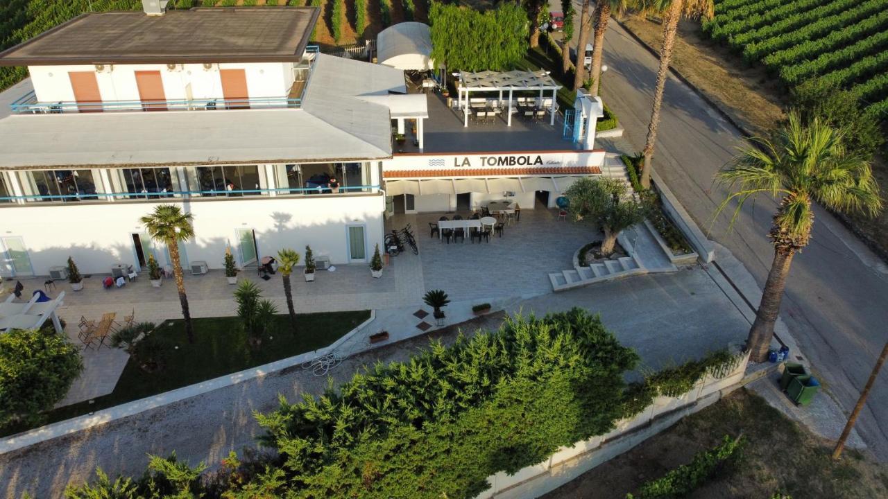 אגרופולי Hotel La Tombola מראה חיצוני תמונה
